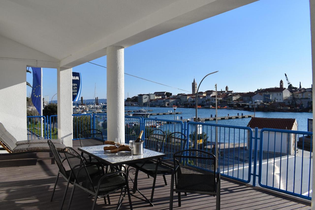 Apartment Aci Marina Rab Banjol 外观 照片