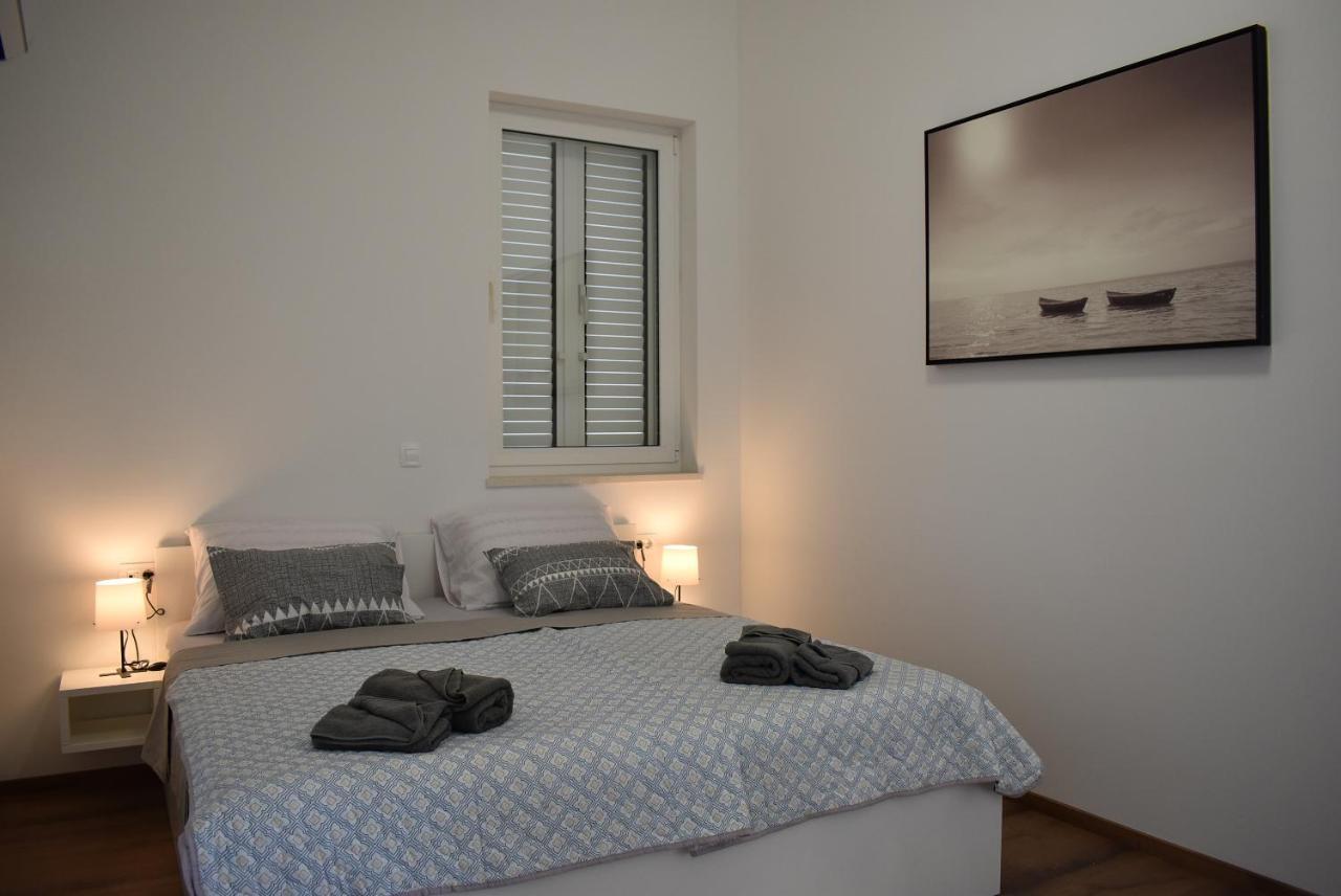 Apartment Aci Marina Rab Banjol 外观 照片